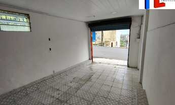 Imagem 3: ALUGO Loja de 20m² - Sete de Abril com escritório, 1 Banheiro privativo. Faixada toda refo