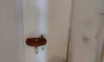 Imagem 7: ALUGO Loja de 20m² em Sete de Abril na rua principal com escritório, banheiro. Ótima loca