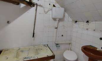 Imagem 5: ALUGO Loja de 20m² - Sete de Abril com escritório, 1 Banheiro privativo. Faixada toda refo