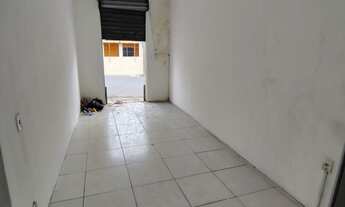 Imagem 2: ALUGO Loja de 20m² em Sete de Abril na rua principal com escritório, banheiro. Ótima loca