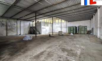 Imagem: ALUGO GALPÃO com 1200m² de área e 800