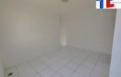 Imagem 5: ALUGO Apartamento com 70m² - Pernambués, 3 quarto, sala, 2 banheiros, cozinha e área serv