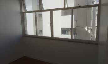 Imagem 4: COPACABANA MIGUEL LEMOS JUNTO AO METRÔ POSTO 5 APARTAMENTO 2 QUARTOS COM DEPENDÊNCIAS ANDA