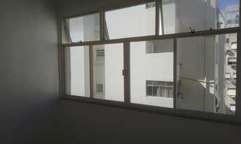 Imagem 6: COPACABANA MIGUEL LEMOS JUNTO AO METRÔ POSTO 5 APARTAMENTO 2 QUARTOS COM DEPENDÊNCIAS ANDA