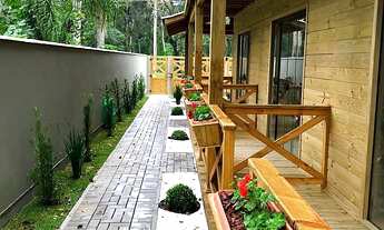 Imagem 7: Oportunidade única: Pousada comercial à venda em Bombinhas-SC, bairro Mariscal. 6 quartos