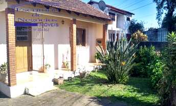 Imagem 2: Impecável casa de 4 quartos na Cavalhada, Porto Alegre-RS - 202m² - 2 salas, 2 banheiros e