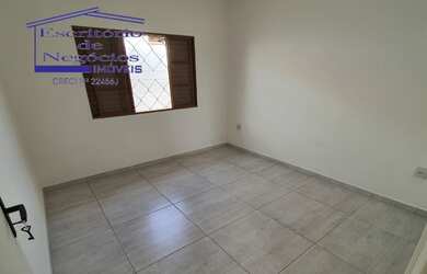 Imagem 6: Casa em Condomínio à Venda em Porto Alegre-RS - Bairro Camaquã: 1 Quarto, 1 Sala, 1 Banhei