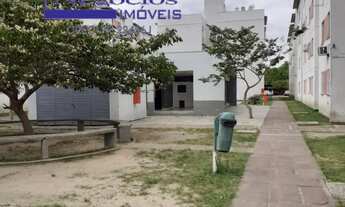 Imagem 2: Apartamento com sacada, garagem e condomínio com 2 piscinas só no San Telmo