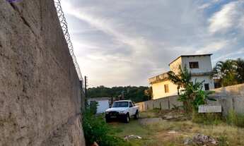 Imagem 1: Terreno à venda em Porto Alegre-RS: 715m² no bairro Medianeira. Invista no seu futuro!