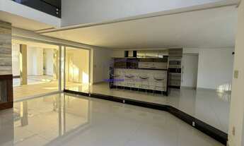 Imagem 4: Imóvel de luxo em Lomba do Pinheiro: Casa com 3 suítes, 3 salas e 6 vagas de garagem em Po