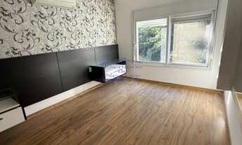 Imagem 6: Imóvel de luxo em Lomba do Pinheiro: Casa com 3 suítes, 3 salas e 6 vagas de garagem em Po