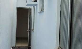 Imagem 6: Casa espaçosa na rua Veiga Cabral