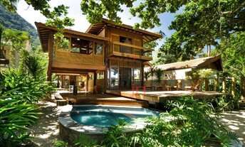 Imagem 3: Casa pé na areia - 360 m² - 5 dormitórios (3 suítes) - Diária a partir de R$ 3.500 - Praia