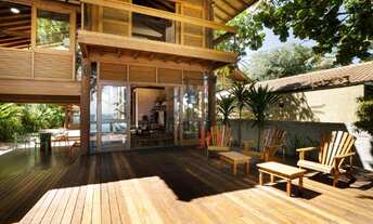 Imagem 4: Casa pé na areia - 360 m² - 5 dormitórios (3 suítes) - Diária a partir de R$ 3.500 - Praia