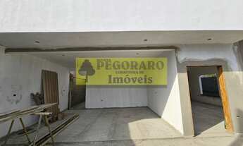 Imagem 4: Casa de Alto Padrão em Fase de Acabamento no Pontal Santa Marina: 3 Quartos, 1 Suíte, 4 Ba