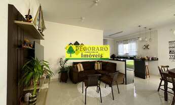 Imagem 5: Ótima Casa à Venda na Martim de Sá em Caraguatatuba-SP - 3 quartos, 1 suite, 2 salas, 3 ba