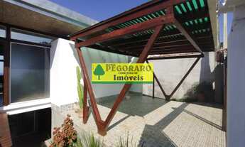 Imagem 3: Casa à venda em Caraguatatuba-SP: 3 quartos, suíte, sala com vista para o mar e deck com h