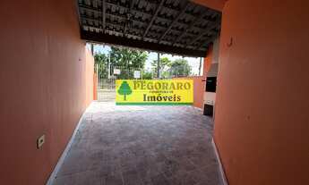 Imagem 3: Sobrado à venda na Praia do Porto Novo em Caraguatatuba-SP: 2 quartos, 1 sala, 2 banheiros