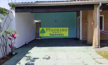 Imagem 2: Casa com Piscina à venda na Prainha Caraguatatuba, 2 quartos, 1 suíte, 1 sala, 3 banheiros