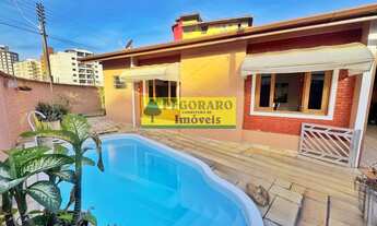 Imagem: Casa de luxo à venda em Caraguatatuba-SP