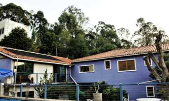 Imagem 1: Imperdível oportunidade de adquirir casa com 4 quartos e 2 suítes em Chácara Jaraguá, São