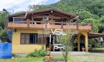 Imagem: Chácara em Sambaqui, ideal para exploração