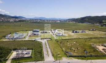Imagem: Terreno com 600 m² no condomínio Garopaba