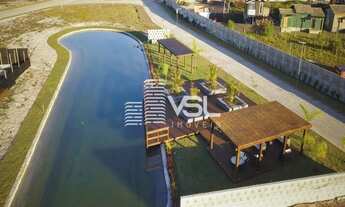 Imagem: Terreno com 800 m², condomínio na beira