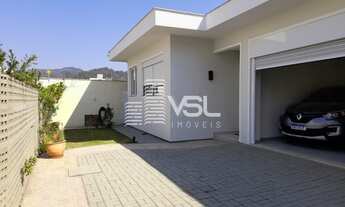 Imagem 4: Casa com 4 dormitórios sendo 1 suíte com hidromassagem, garagem 2 carros