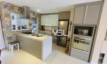 Imagem 3: Casa 3 dormitórios sendo 1 suite em condomínio fechado, bairro Sambaqui