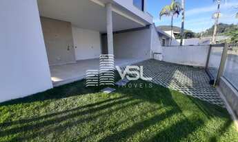 Imagem 3: Casa com 3 suítes e duas garagens, loteamento Parque São Jorge, itacorubi