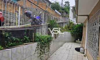 Imagem 3: Casa com 3 dormitórios sendo 1 suite, mais porão com 3 dormitórios