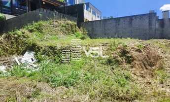 Imagem 3: Terreno com 750 m² bem localizado logo no inicio do Cacupé, com vista para o MAR, acesso t