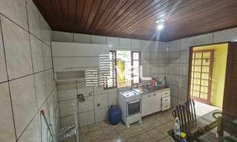 Imagem 5: CASA/PRÉDIO com 8 apartamentos e total de 11 quartos, próximo do FLORIPA SHOPPING