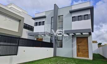 Imagem: Casa/sobrado novo com 3 suítes no bairro