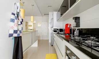 Imagem 3: Apartamento com 2 dormitórios sendo 1 suíte, semi mobiliado e duas vagas de garagens, João