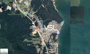 Imagem: Terreno com 40 mil m² de área, com frente