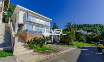 Imagem: CASA com 4 suítes em condomínio fechado