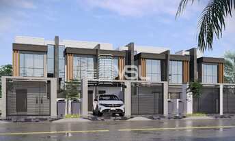 Imagem 2: CASA/SOBRADOS com duas suítes e duas garagens, bem localizada, Ingleses