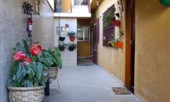 Imagem 6: VENDA DE SOBRADO : Com 3 dormitórios, com salão de festas e churrasqueiras, 2 vgs cobertas