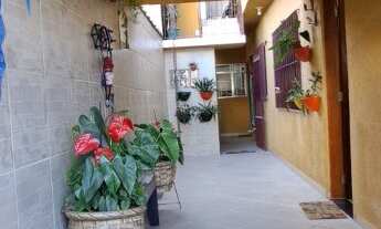 Imagem 5: VENDA DE SOBRADO : Com 3 dormitórios, com salão de festas e churrasqueiras, 2 vgs cobertas