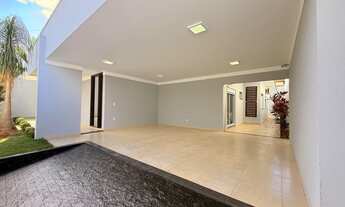 Imagem: IMÓVEL COM ÓTIMA LOCALIZAÇÃO NUM DOS