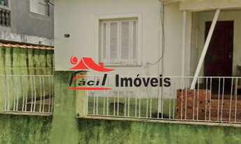 Imagem: Vende-se casa antiga com terreno de 600m2