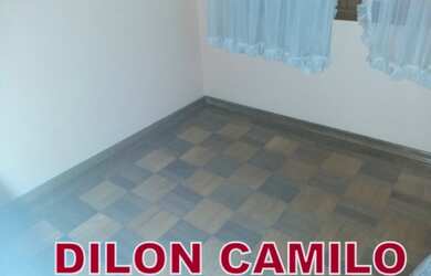 Imagem 4: CASA 3 DORMITÓRIOS (TERRENO 10X32) SALA BANHEIRO REFORMADO SALÃO DE FESTA GARAGEM 2 CARROS