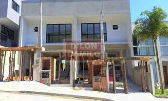 Imagem: CASA RESIDENCIAL em Camboriú - SC, Terras