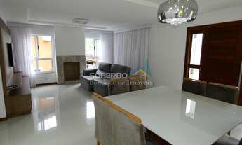 Imagem: Casa Seminova, 4 Suítes Com Armários