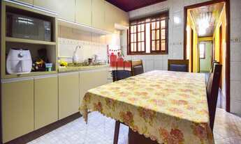 Imagem 3: Casa com 3 quartos, vaga coberta e churrasqueira na Cidade Industrial