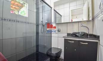 Imagem 6: Casa térrea com excelente terreno no Capão Raso