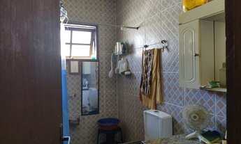 Imagem: Prédio Comercial com 8 quartos e 5 banheiros