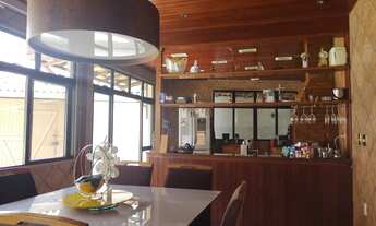 Imagem 2: Casa à venda condomínio Terra Verde Itaipu 212 m² 2 suítes armários varandas área de servi